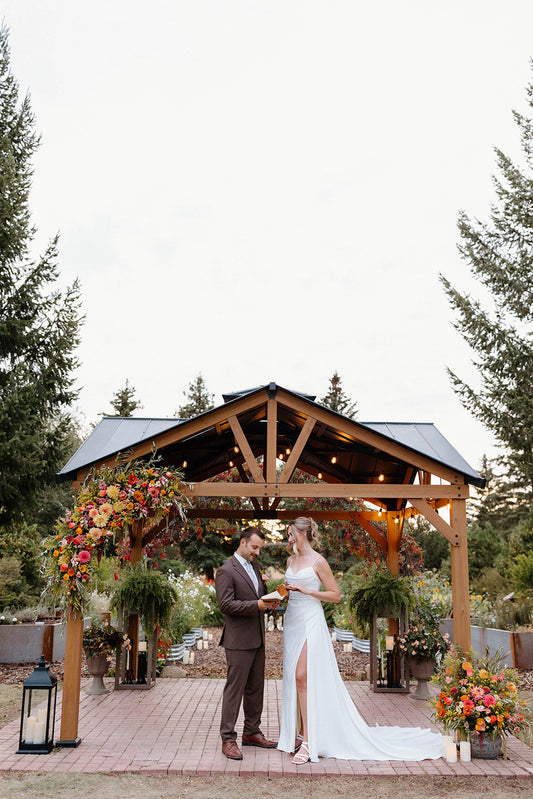 How to Choose Seasonal Flowers for Your Wedding in Alberta