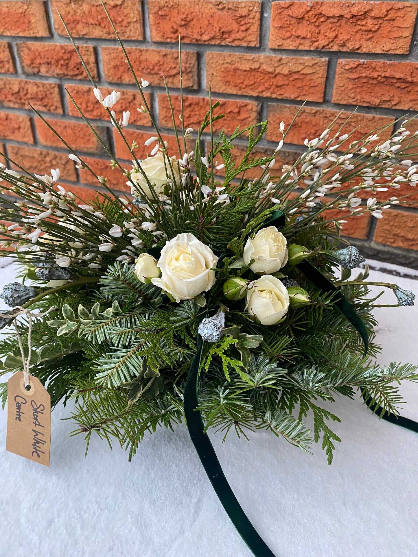 Short White Centerpiece